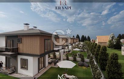 ERCİYES VE ŞEHİR MANZARALI DOĞA İÇİNDE HARİKA KONUMLU LÜKS VİLLA