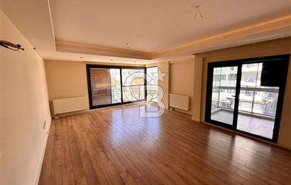 GAZİEMİR ETİLER CADDESİ MİA BOUTİQUE SİTESİNDE KİRALIK 3+1