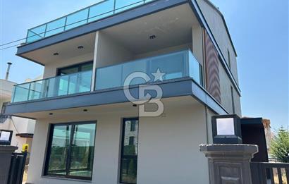 Sarıçam Çınarlı da Satılık Villa Akıllı Ev Sistemi 5+1