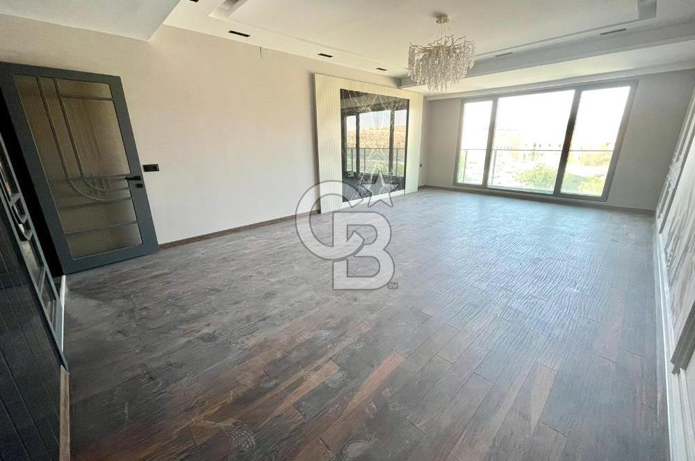 ŞANLIURFA HALİLİYE MAH.CADDE ÜZERİ YENİ SİTEDE5+1ULTRA LÜKSDAİRE