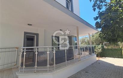 Didim Akbük'de Deniz Manzaralı Bahçeli Teraslı Villa