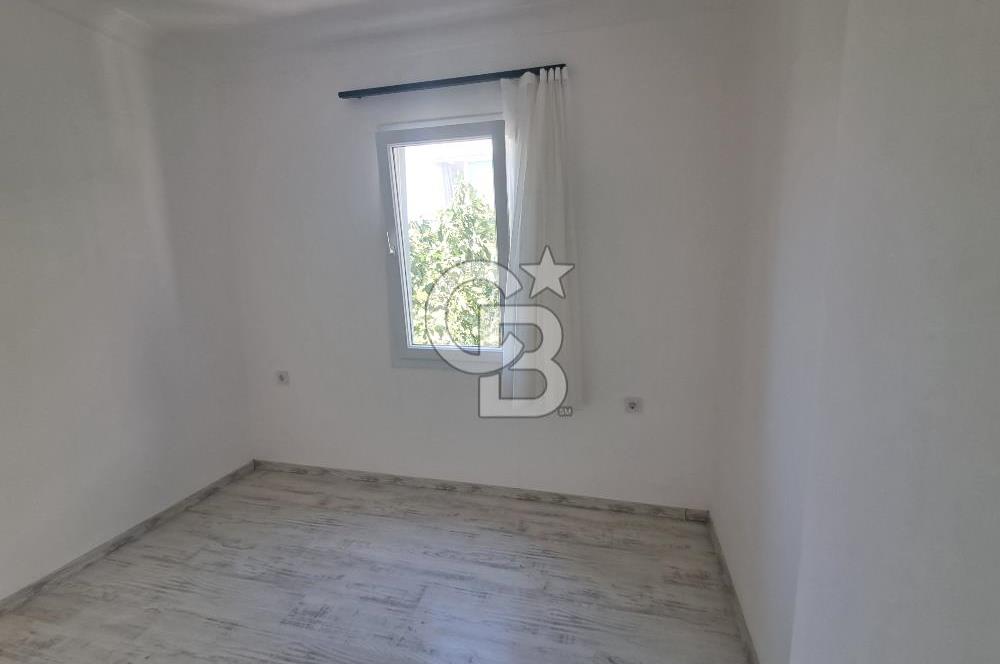 Didim Akbük'de Deniz Manzaralı Bahçeli Teraslı Villa