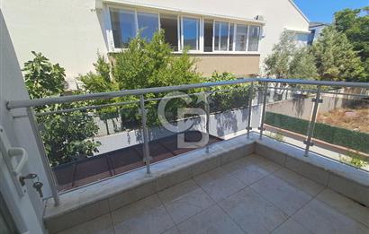 Didim Akbük'de Deniz Manzaralı Bahçeli Teraslı Villa