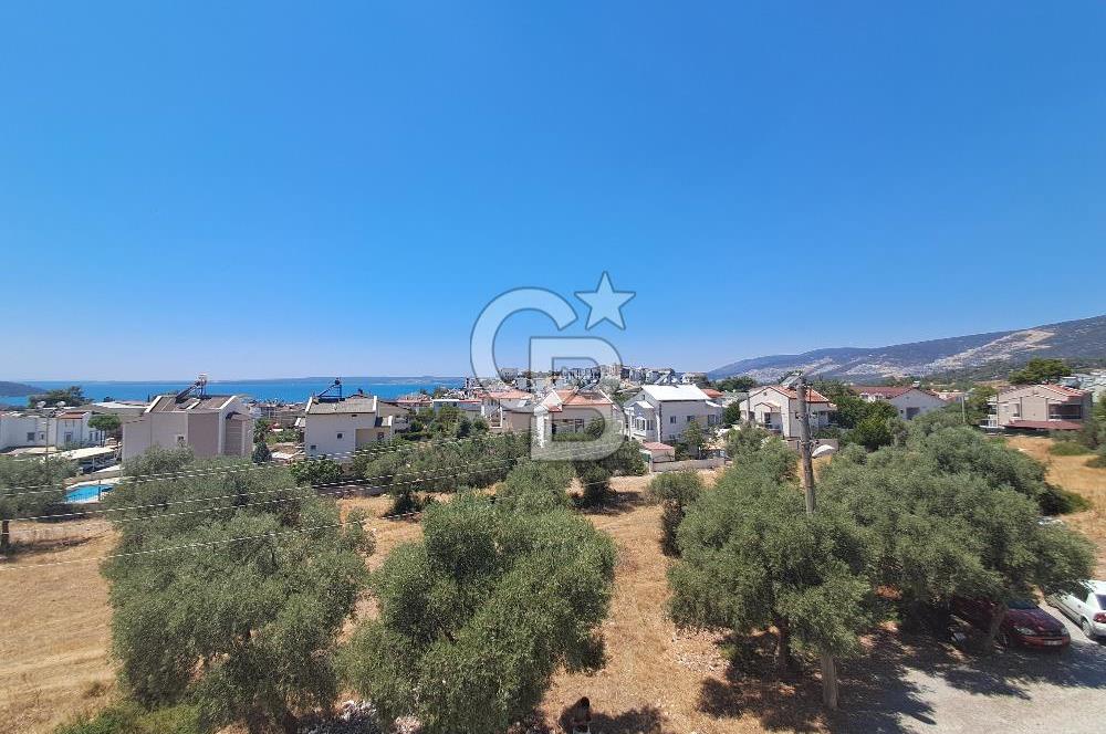 Didim Akbük'de Deniz Manzaralı Bahçeli Teraslı Villa