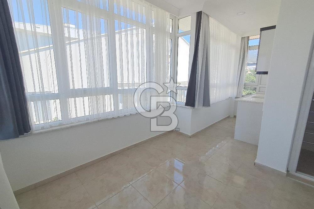 Didim Akbük'de Deniz Manzaralı Bahçeli Teraslı Villa