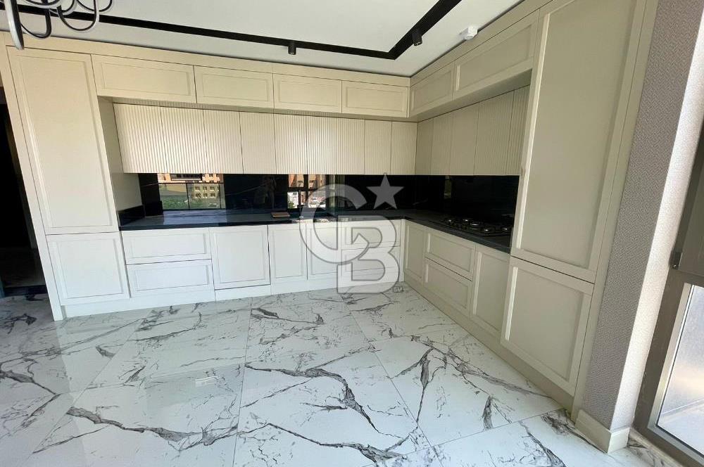 ŞANLIURFA HALİLİYE MAH.CADDE ÜZERİ YENİ SİTEDE5+1ULTRA LÜKSDAİRE