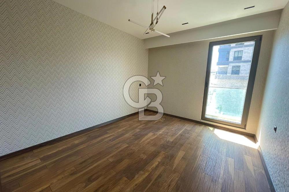 ŞANLIURFA HALİLİYE MAH.CADDE ÜZERİ YENİ SİTEDE5+1ULTRA LÜKSDAİRE