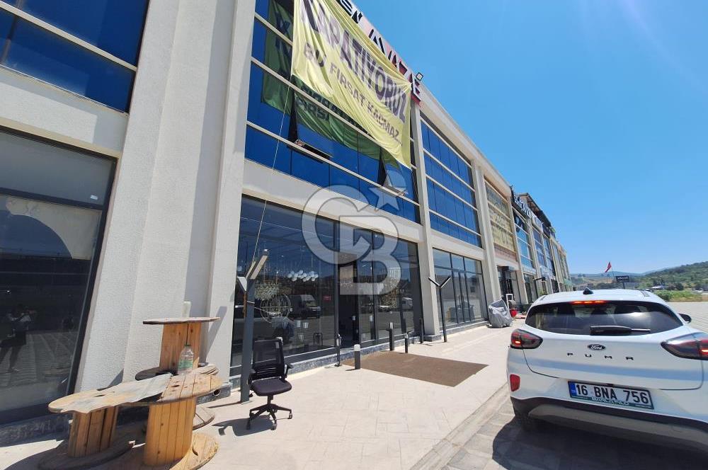 BURSA YOLU ÜZERİNDE 850 M² KAPALI ALANI MEVCUT 5 KATLI PLAZA