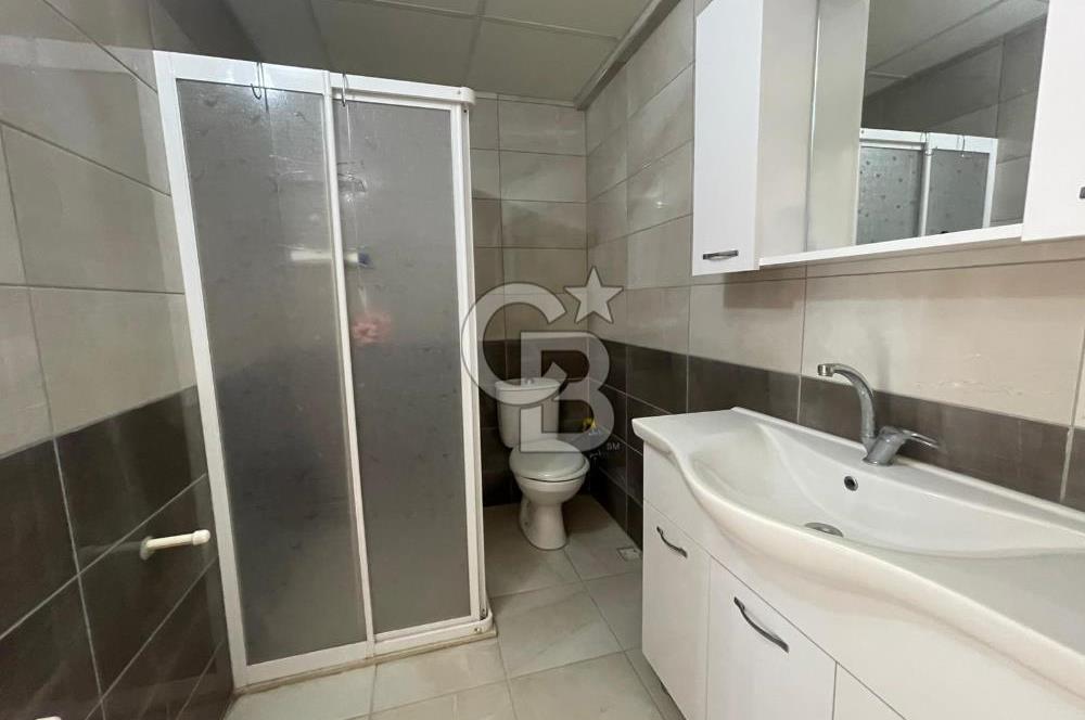 SEYREK’TE CAM BALKONLU CADDEÜSTÜ 2+1 ARAKAT KİRALIK DAİRE