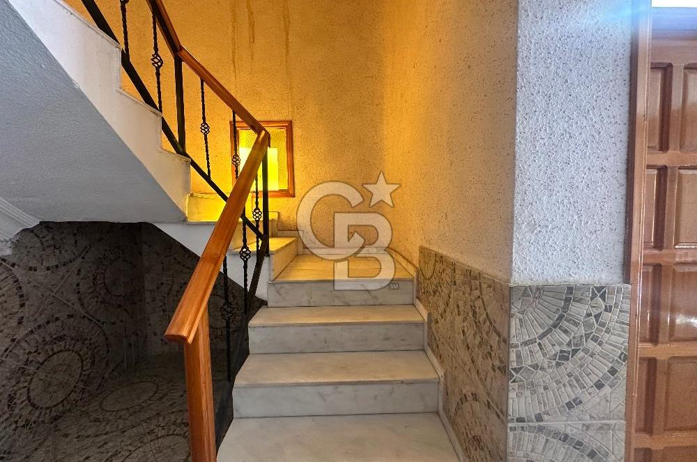Manisa Salihli Adala’da Havuzlu Site İçinde Satılık 3+1 Dubleks Villa