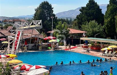 Manisa Salihli Adala’da Havuzlu Site İçinde Satılık 3+1 Dubleks Villa