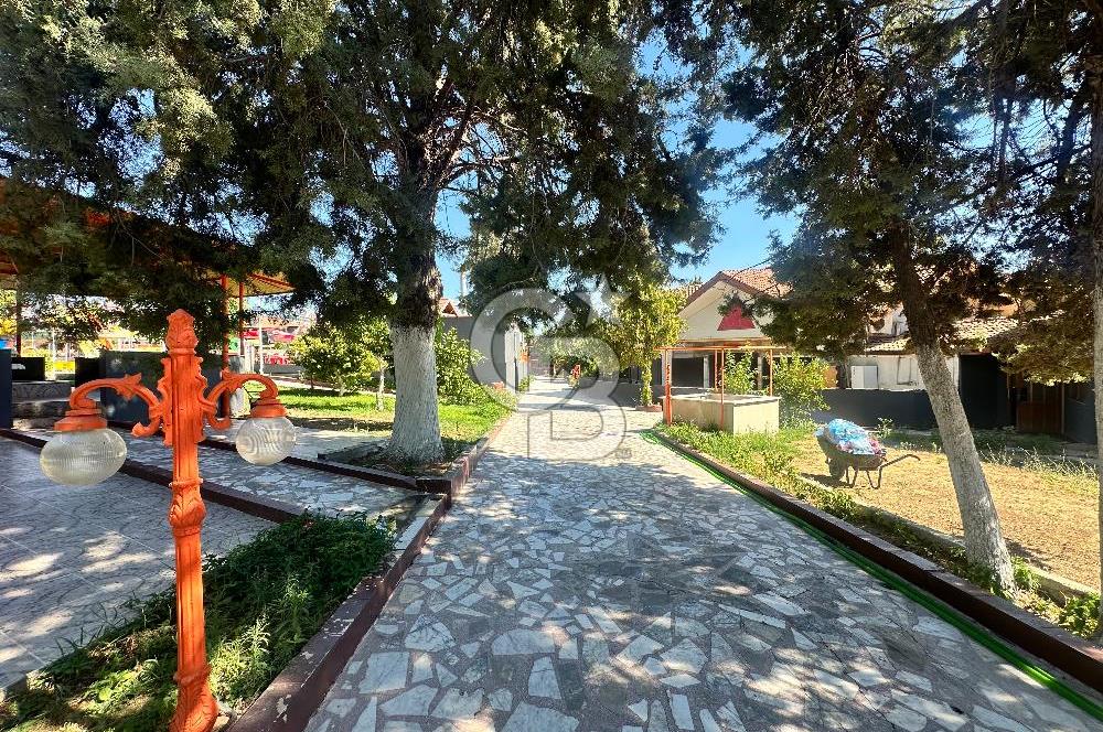 Manisa Salihli Adala’da Havuzlu Site İçinde Satılık 3+1 Dubleks Villa