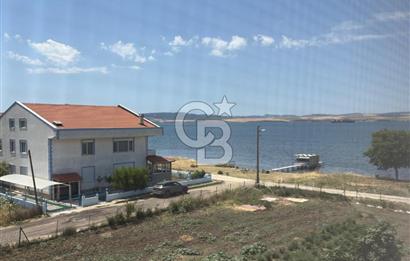 ÇANAKKALE ÇARDAK'TA DENİZ MANZARALI FULL EŞYALI 1+1 KİRALIK DAİRE