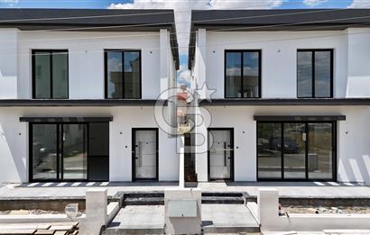 Gönyeli'de Satılık 4+1 Fırsat Tam Müstakil Villa !!!