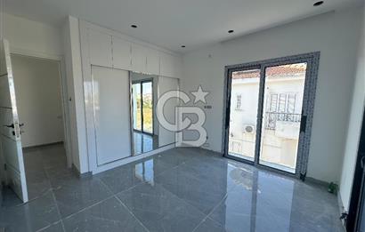 Gönyeli'de Satılık 4+1 Fırsat Tam Müstakil Havuzlu Villa !!!