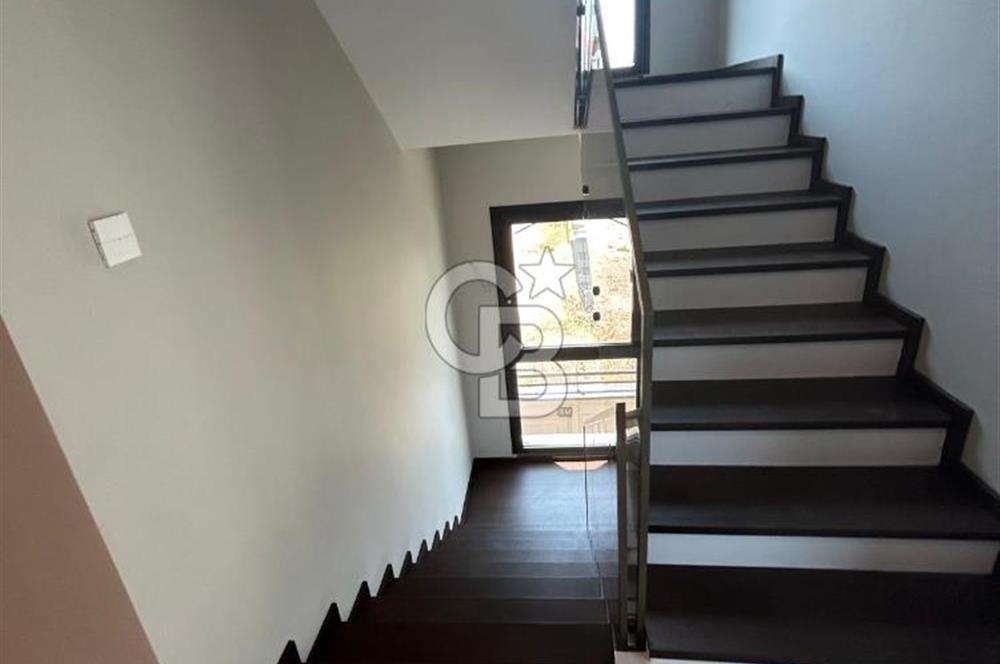Sarıçam Çınarlı da Satılık Villa Akıllı Ev Sistemi 5+1