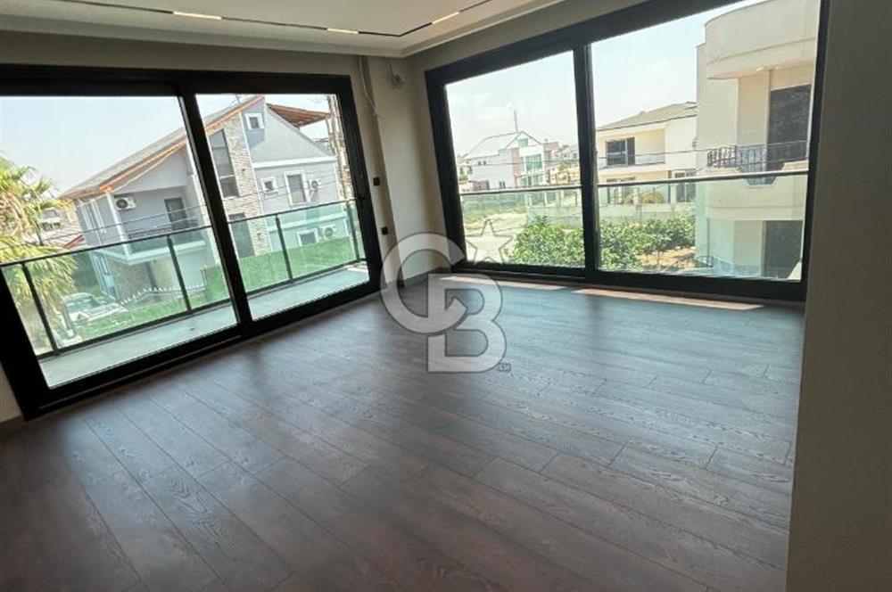 Sarıçam Çınarlı da Satılık Villa Akıllı Ev Sistemi 5+1