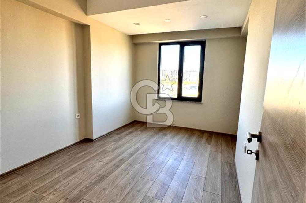 ÇANAKKALE ESENLER'DE, SATILIK DAİRE 180 m² 3,5+1 LÜKS VE FERAH
