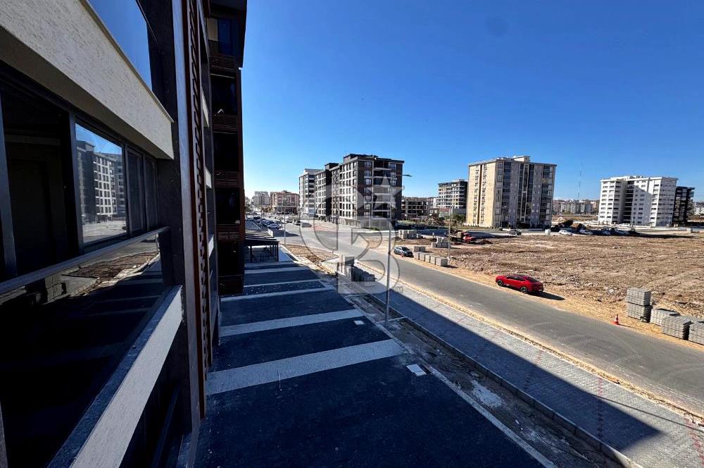 ÇANAKKALE ESENLER'DE, SATILIK DAİRE 180 m² 3,5+1 LÜKS VE FERAH