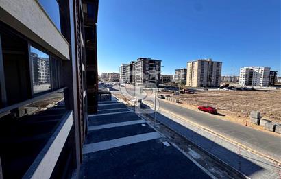 ÇANAKKALE ESENLER'DE, SATILIK DAİRE 180 m² 3,5+1 LÜKS VE FERAH