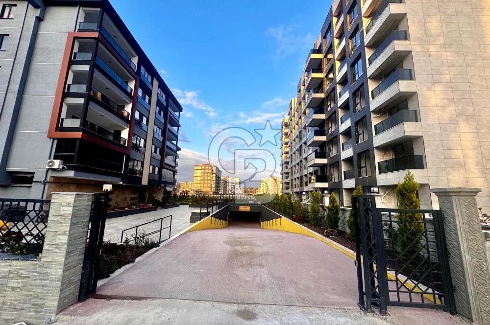 ÇANAKKALE ESENLER'DE, SATILIK DAİRE 180 m² 3,5+1 LÜKS VE FERAH