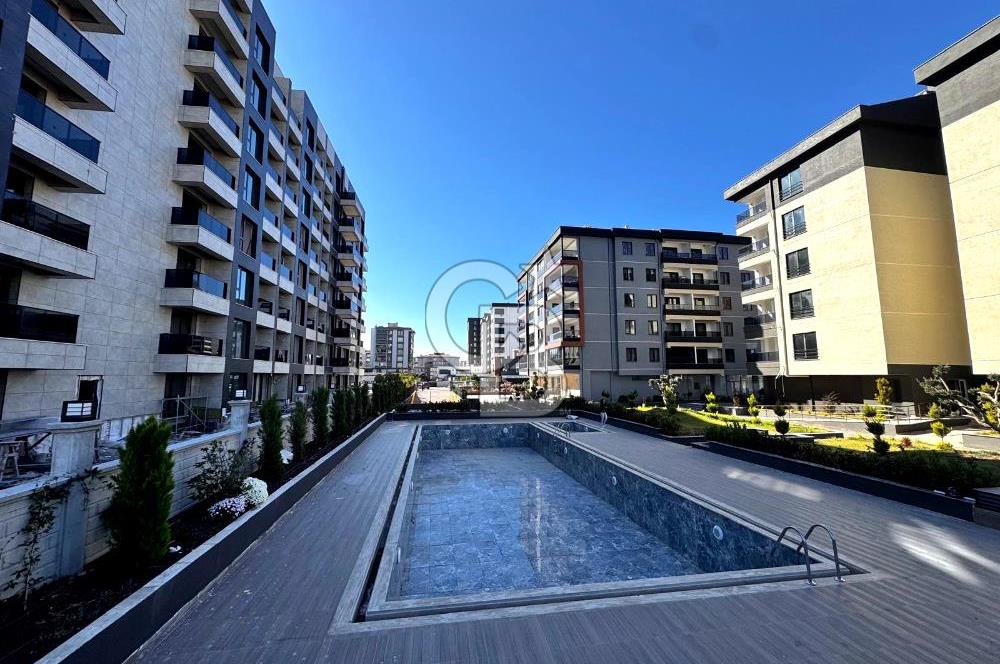 ÇANAKKALE ESENLER'DE, SATILIK DAİRE 180 m² 3,5+1 LÜKS VE FERAH