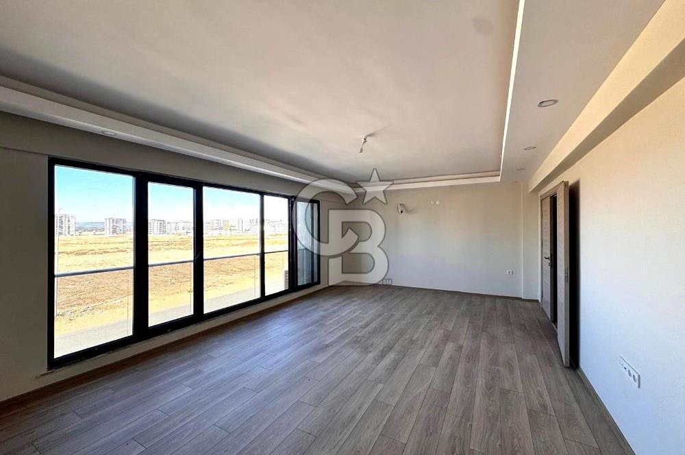 ÇANAKKALE ESENLER'DE, SATILIK DAİRE 180 m² 3,5+1 LÜKS VE FERAH