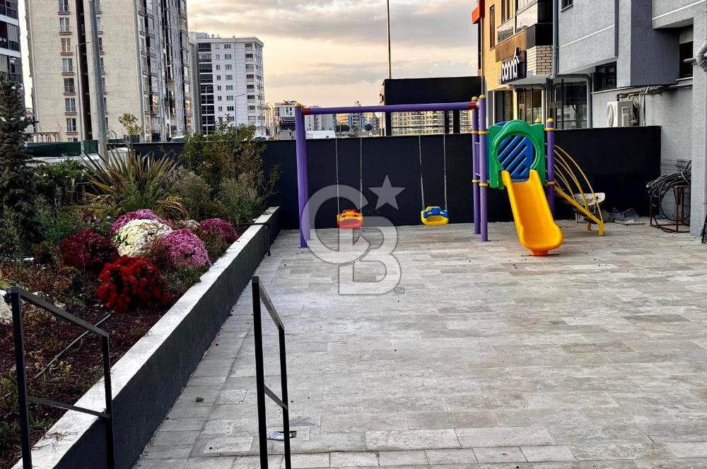 ÇANAKKALE ESENLER'DE, SATILIK DAİRE 180 m² 3,5+1 LÜKS VE FERAH