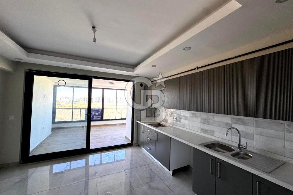 ÇANAKKALE ESENLER'DE, SATILIK DAİRE 180 m² 3,5+1 LÜKS VE FERAH