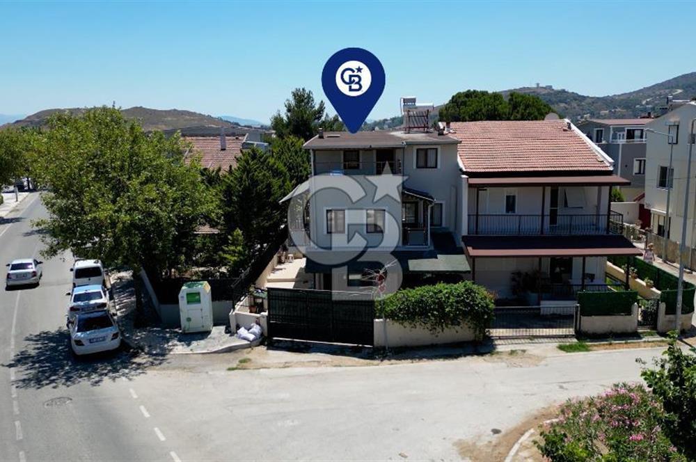 Çeşmealtında Satılık 5+1 Müstakil Villa