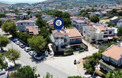 Çeşmealtında Satılık 5+1 Müstakil Villa