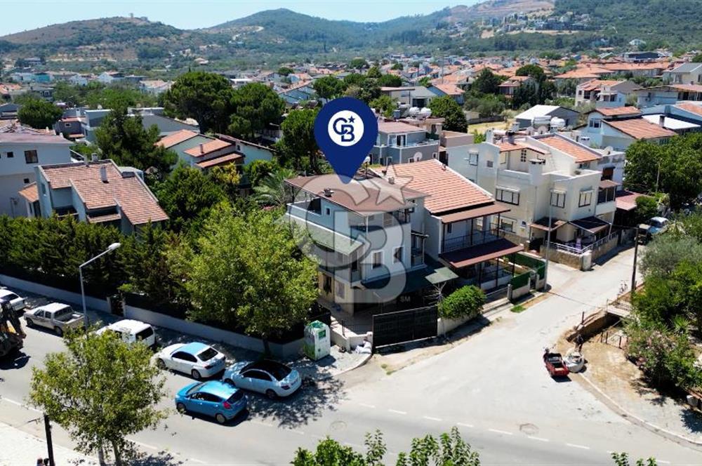 Çeşmealtında Satılık 5+1 Müstakil Villa