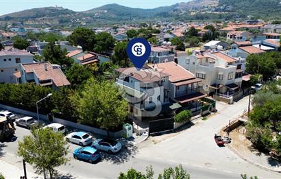 Çeşmealtında Satılık 5+1 Müstakil Villa