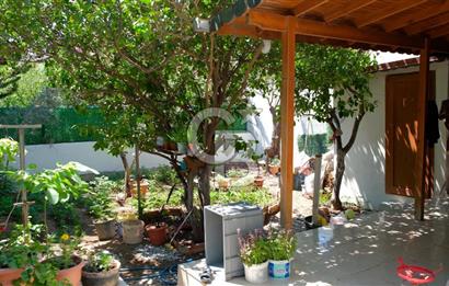 Çeşmealtında Satılık 5+1 Müstakil Villa