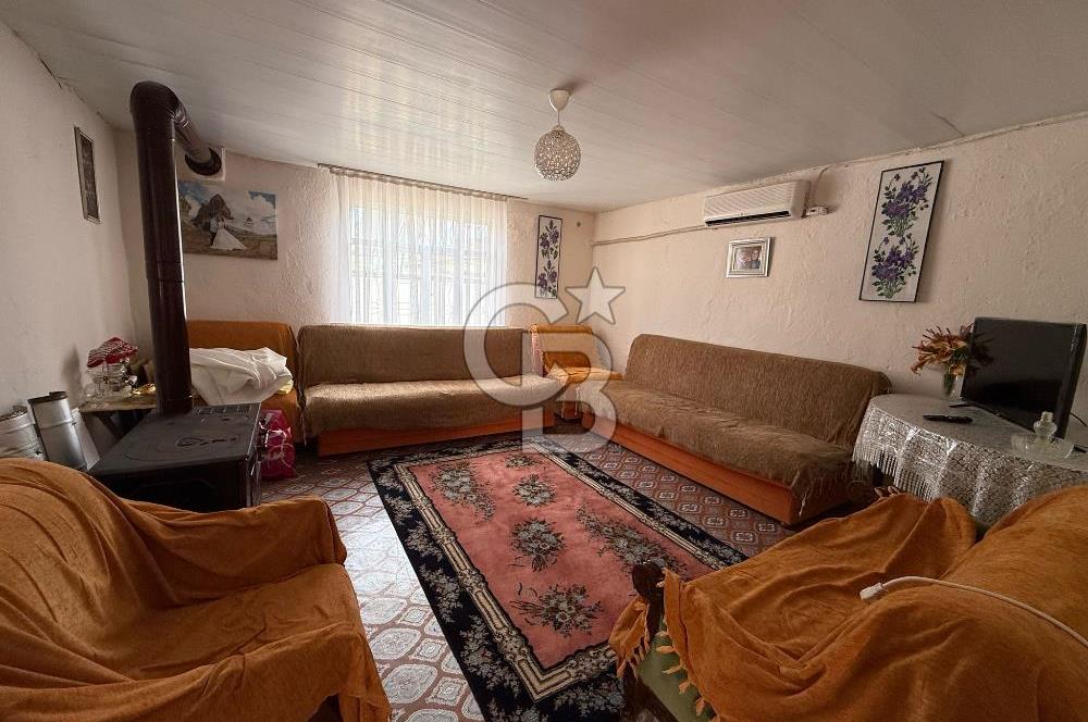 Manisa Şehzadeler Yeşilköyde Satılık Avlulu Müstakil Ev
