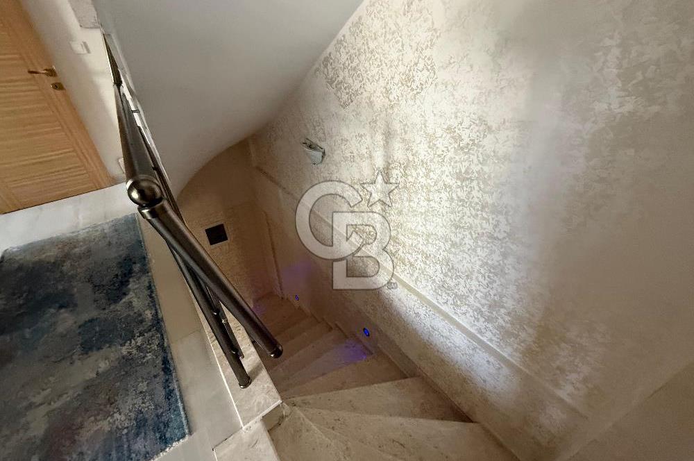 GÜMÜLDÜR FEVZİ ÇAKMAK MAHALLESİND 3+1 VİLLA