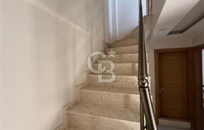 GÜMÜLDÜR FEVZİ ÇAKMAK MAHALLESİND 3+1 VİLLA