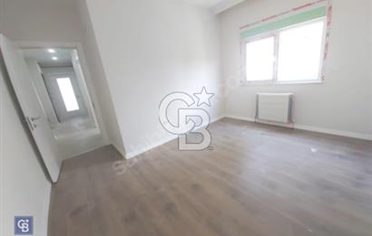 FENERYOLUNDA ÇOK NEZİH VE MERKEZİ KONUMDA YENİ BİNA KİRALIK 2+1