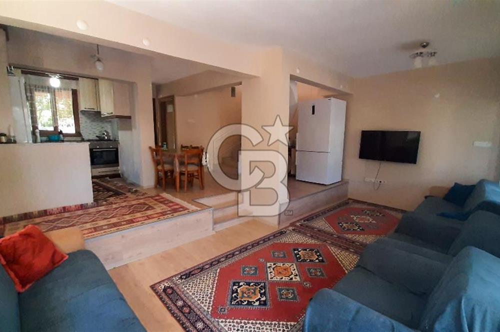 Çeşmealtında Satılık 5+1 Müstakil Villa