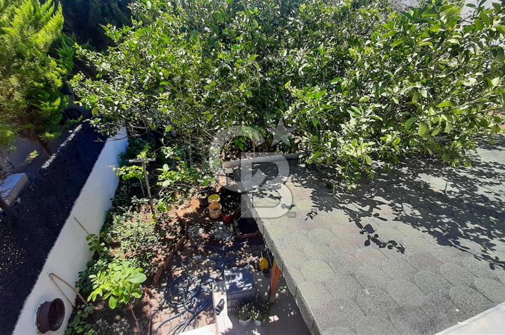 Çeşmealtında Satılık 5+1 Müstakil Villa