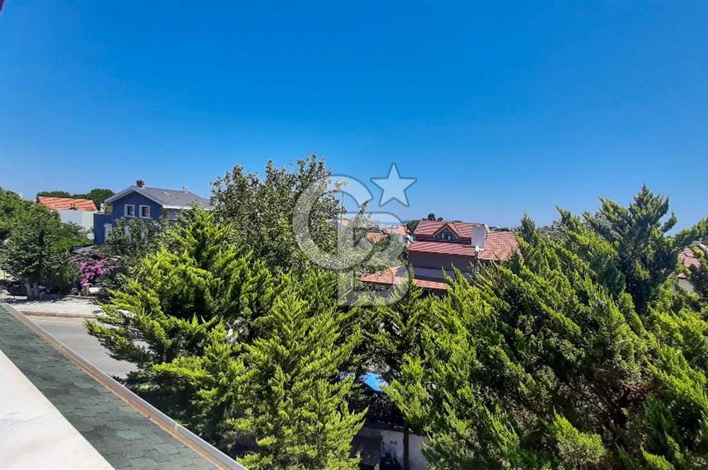 Çeşmealtında Satılık 5+1 Müstakil Villa