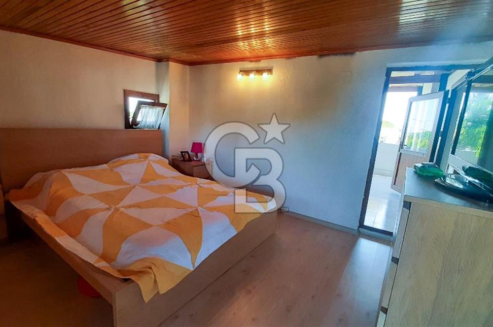 Çeşmealtında Satılık 5+1 Müstakil Villa
