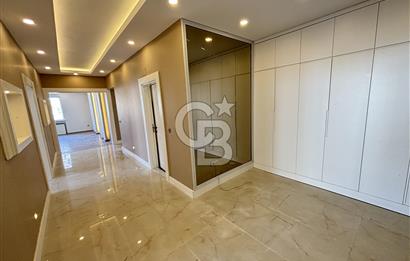 COLDWELL BANKER'DEN CADDE ÜZERİ SATILIK LÜKS 4+1 DAİRE