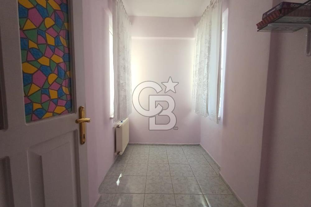 🏡 Balıkesir Edremit Narlı’da Havuzlu Sitede Geniş Tripleks Villa