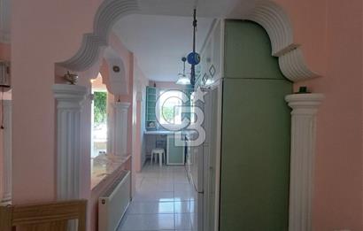 🏡 Balıkesir Edremit Narlı’da Havuzlu Sitede Geniş Tripleks Villa