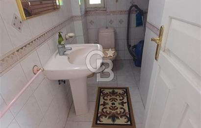 🏡 Balıkesir Edremit Narlı’da Havuzlu Sitede Geniş Tripleks Villa