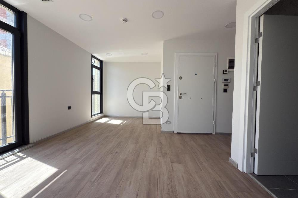 TUZLA TERSANELER BÖLGESİNDE SIFIR BİNADA KİRALIK 1+1 MODERN OFİS