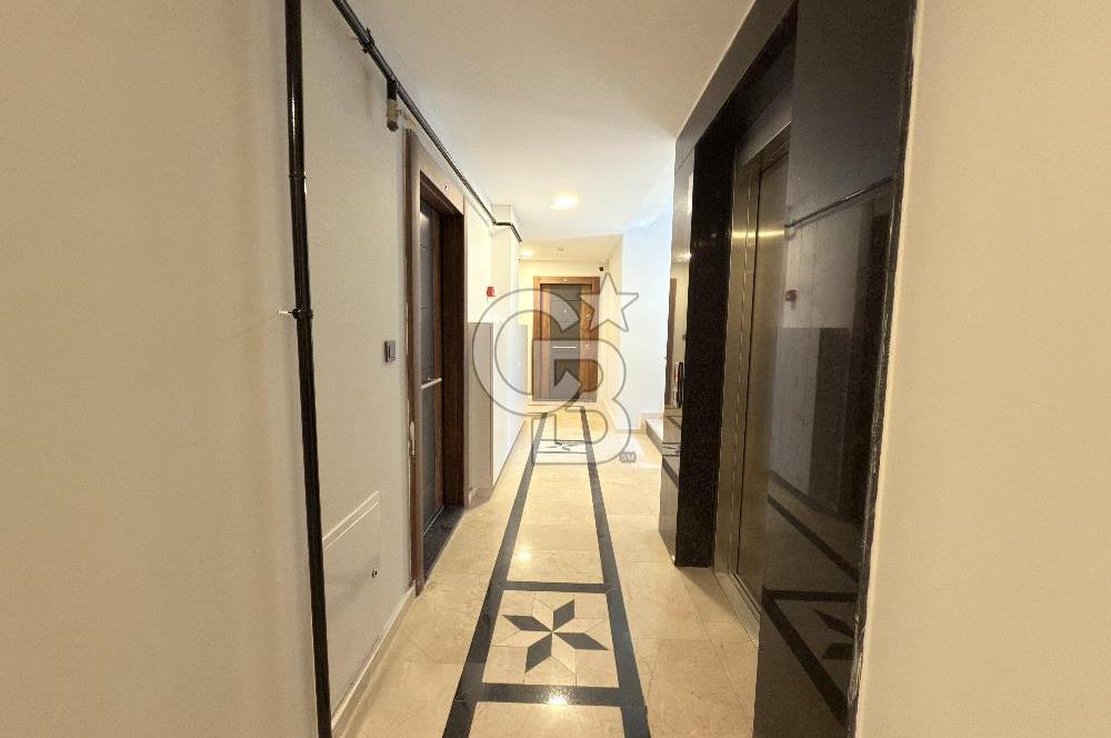TUZLA TERSANELER BÖLGESİNDE SIFIR BİNADA KİRALIK 1+1 MODERN OFİS