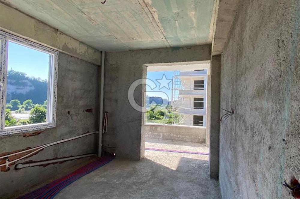 Rize Ardeşen'de Fırtına Deresi Manzaralı Sıfır 3+1 Satılık Daire
