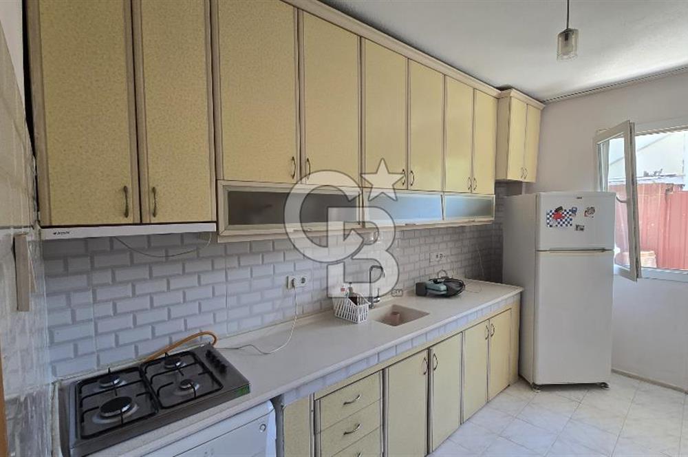 Foça Hacıveli Mahallesinde Kiralık 3+1 Kapalı Mutfak Daire